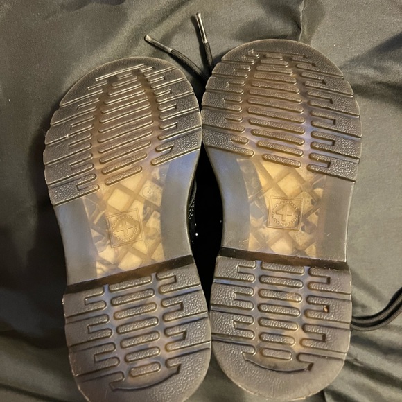 Patch and Stud Dr Martens - Picture 4 of 6